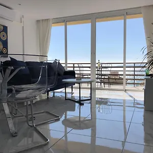 https://amazing-view-apartment-estepona-puerto.1costadelsol.com