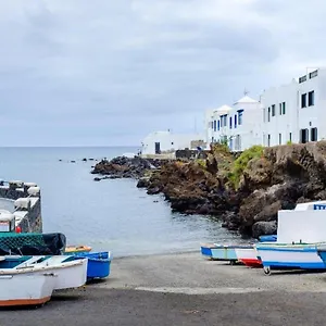 https://chegamos.in-canary-islands.com